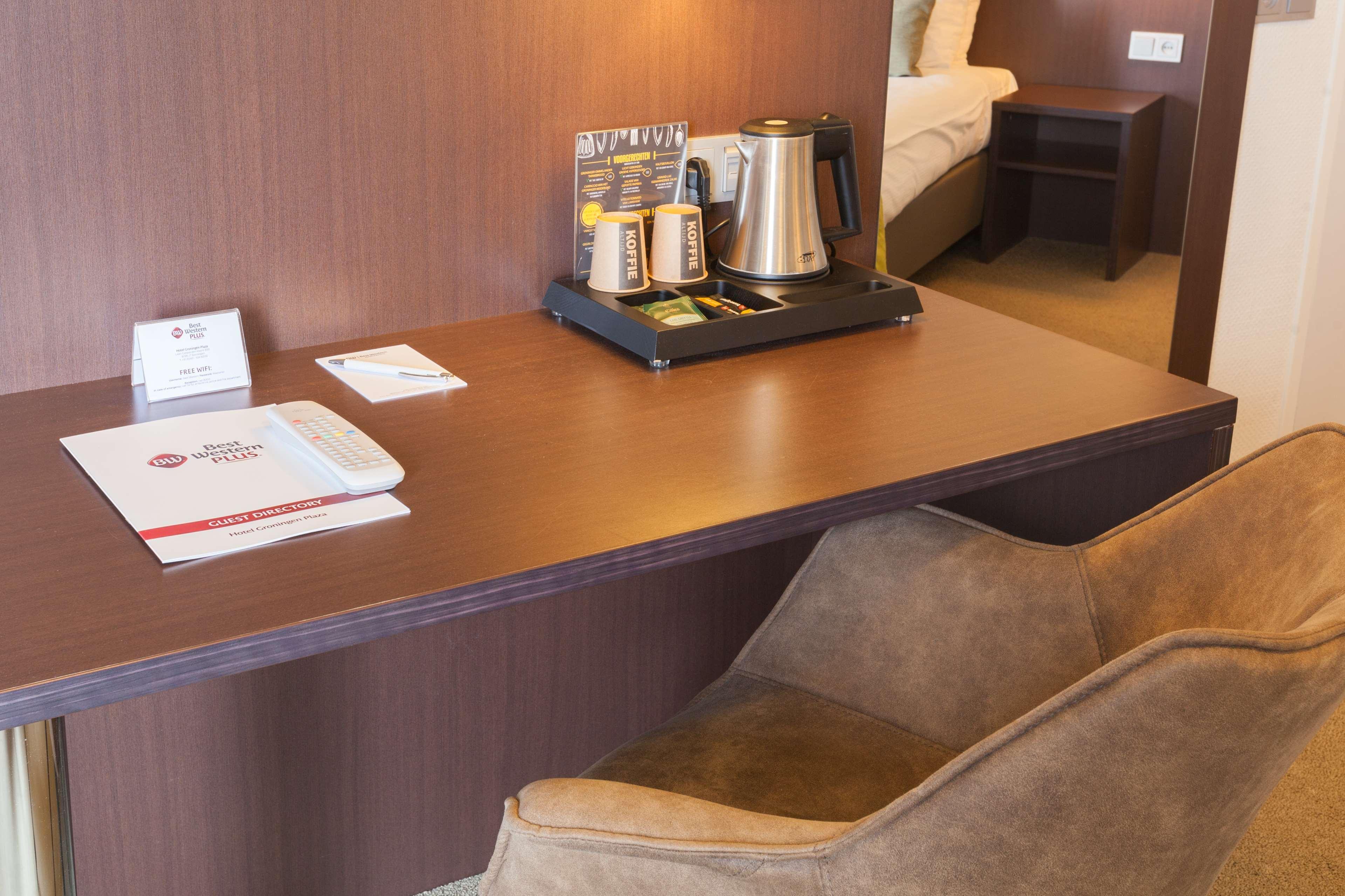 Best Western Plus Flatonia Inn Bagian luar foto