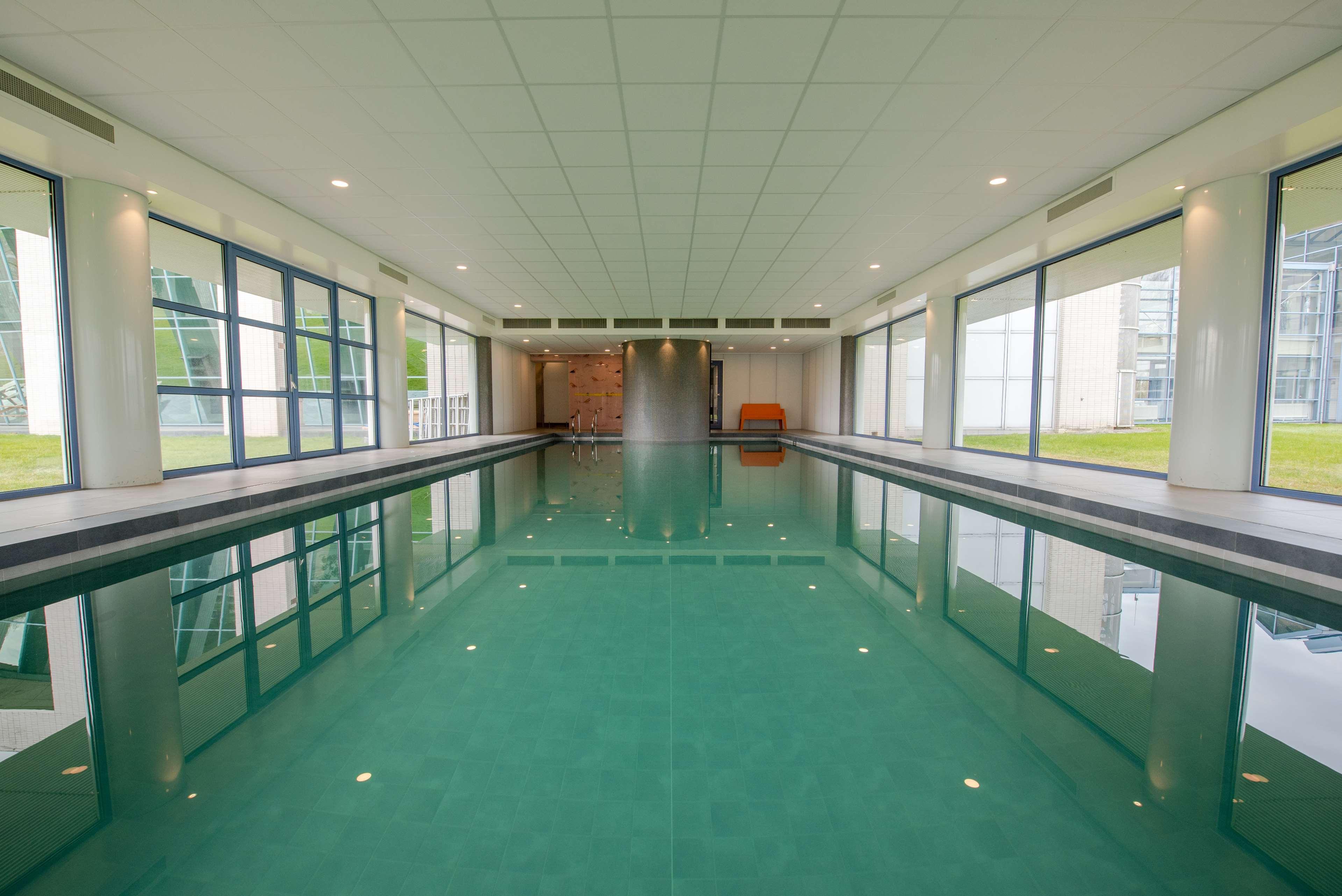 Best Western Plus Flatonia Inn Bagian luar foto